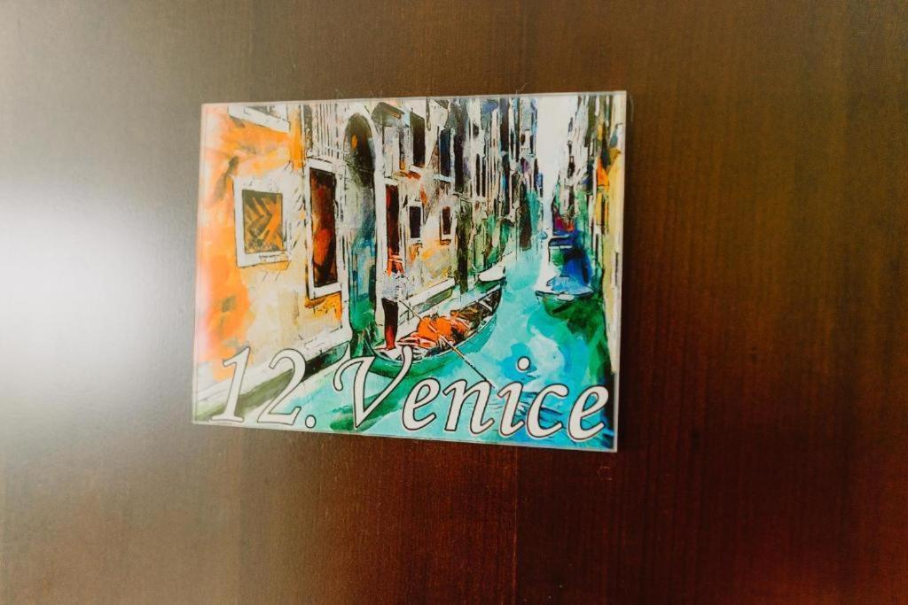 Vila Alsace Podu' Cu Lanturi Bacău Buitenkant foto